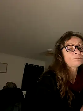 Snapshot of Chris06d22@xh chatting on 10.15.25 Chris06d22xh online show from 10.15.25