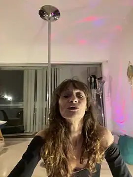 Chris06d22xh online show from 02.02.26