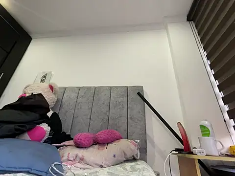 LisaGoddes online show from 07.17.26
