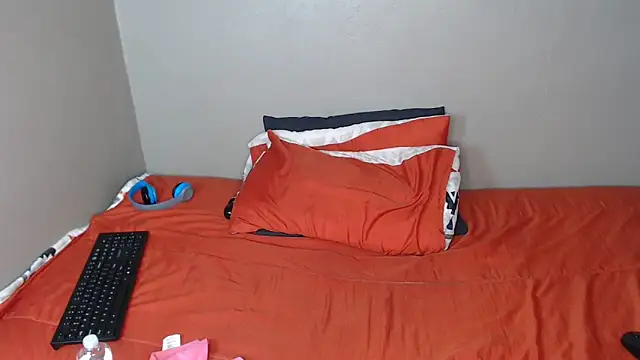 Lunalee online show from 11.30.25