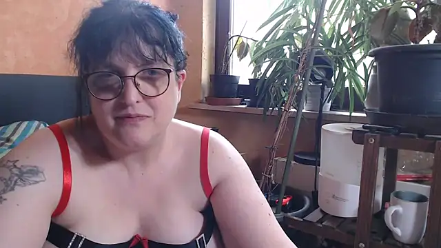 ladyfrombonn online show from 05.14.26