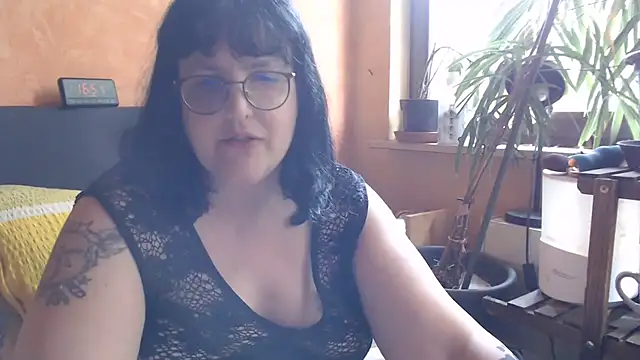 ladyfrombonn online show from 07.19.26