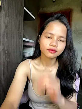 Snapshot of Hana-44 chatting on 12.02.25 Hana-44 online show from 12.02.25