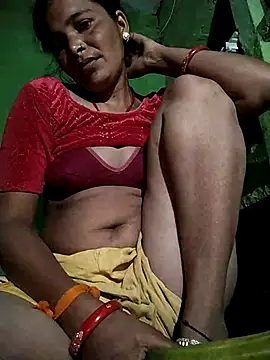 Snapshot of Hot_Kajal5 chatting on 10.05.25 Hot Kajal5 online show from 10.05.25