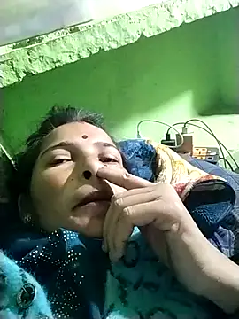 Snapshot of Hot_Kajal5 chatting on 11.19.25 Hot Kajal5 online show from 11.19.25