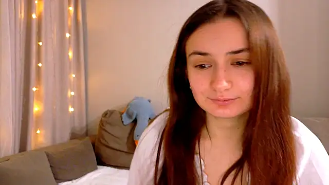 Snapshot of Lelia_Vibe chatting on 11.29.25 Lelia Vibe online show from 11.29.25