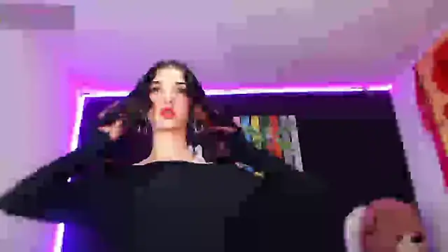 Snapshot of ingrid_zese_ chatting on 10.16.25 ingrid zese online show from 10.16.25