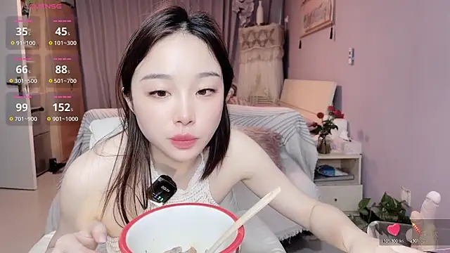 Y2Luvk online show from 10.09.25