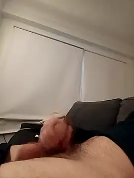 Snapshot of DannySastre91 chatting on 11.25.25 DannySastre91 online show from 11.25.25