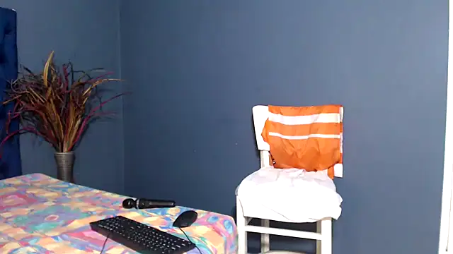 PrettyBoobsxx42 online show from 11.26.25