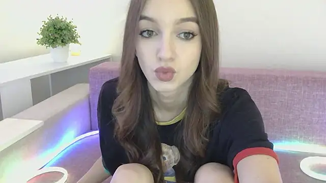 NotSoSweetDasha online show from 11.17.25