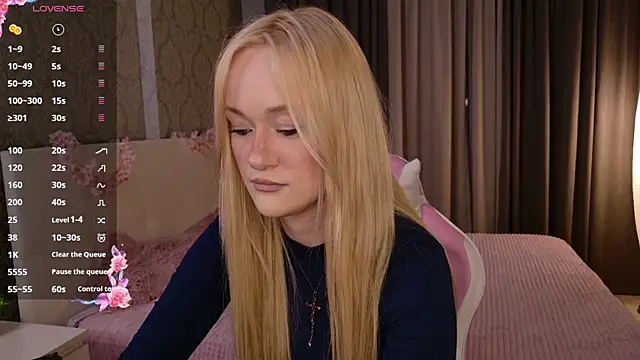 Snapshot of HeyMonkey_ chatting on 01.11.26 HeyMonkey online show from 01.11.26