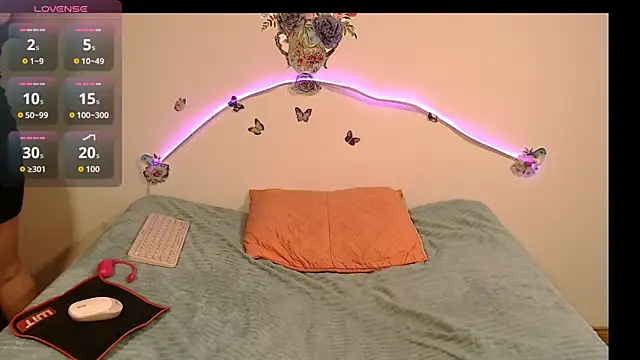 angelyxs online show from 09.19.25