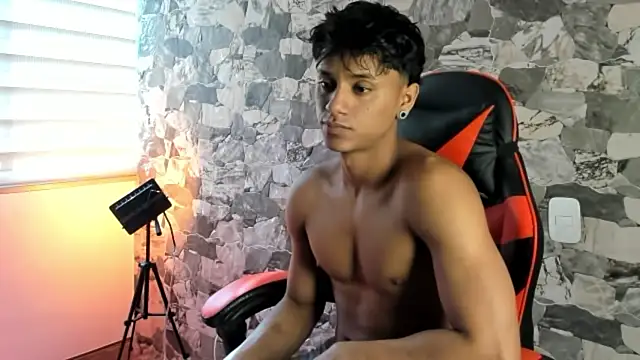 ZYZZ1312 online show from 06.22.26