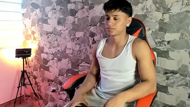 ZYZZ1312 online show from 06.26.26