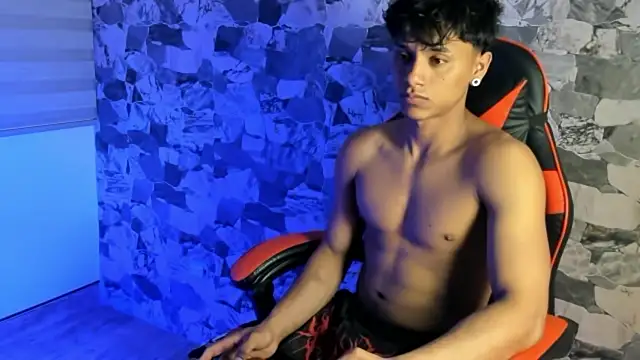 ZYZZ1312 online show from 07.16.26