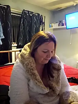 Naughtiness-but-Nice online show from 11.14.25