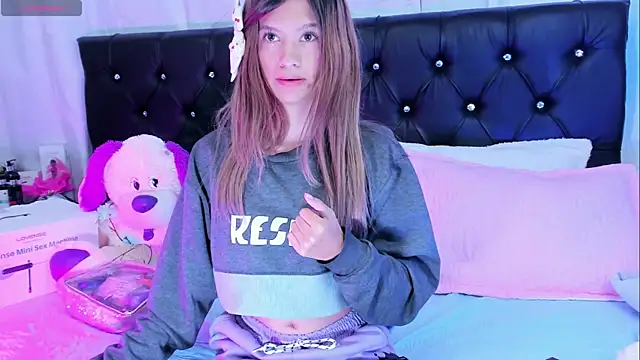 Snapshot of Sofiia_cute_ chatting on 02.10.26 Sofiia cute online show from 02.10.26