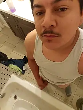 Snapshot of Biglou97 chatting on 02.14.26 Biglou97 online show from 02.14.26