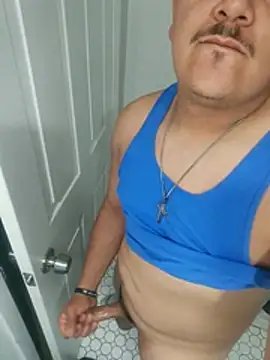 Snapshot of Biglou97 chatting on 02.18.26 Biglou97 online show from 02.18.26