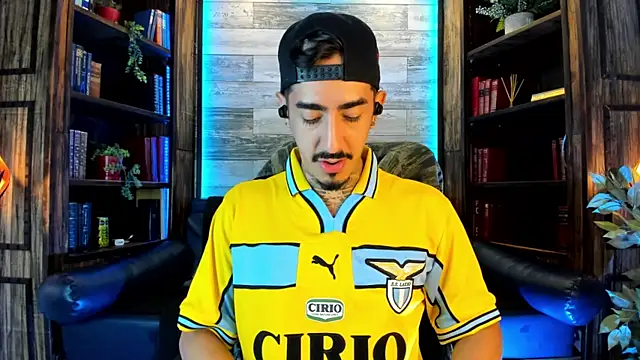 Donovan Desmond online show from 01.11.26