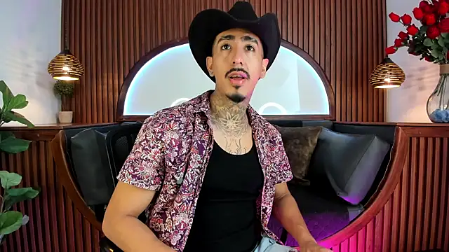 Donovan Desmond online show from 05.06.26