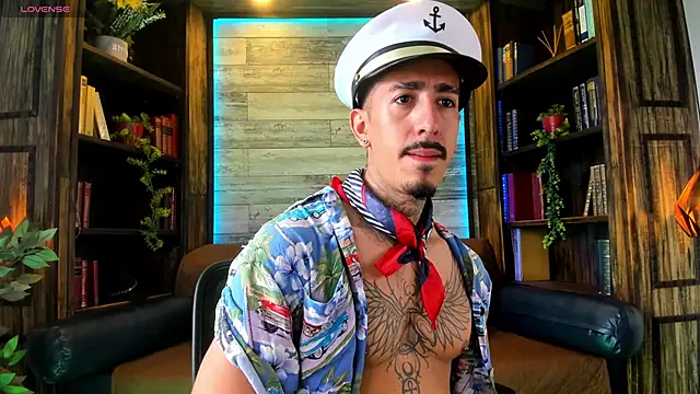 Donovan Desmond online show from 05.08.26