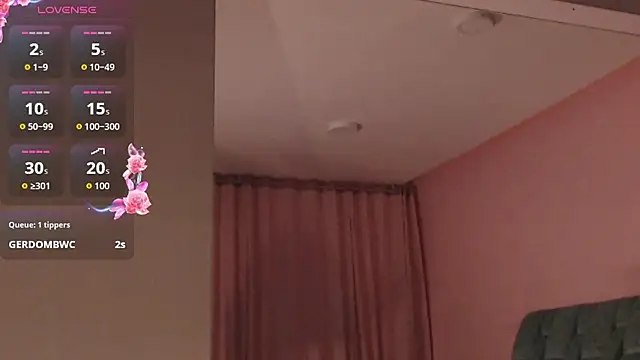 Camila Russoo online show from 02.14.26