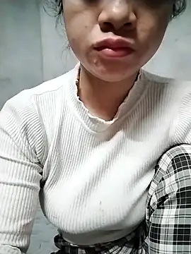 Mie rose online show from 02.18.26