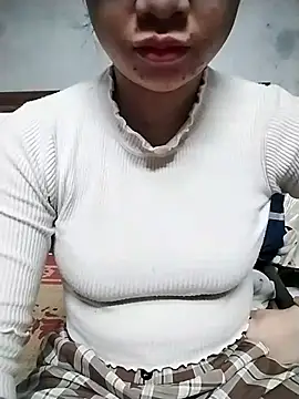 Mie rose online show from 03.15.26