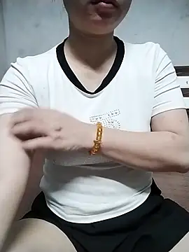 Mie rose online show from 04.22.26