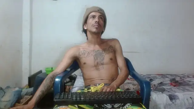 femboy bigcock online show from 03.08.26