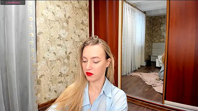 mishapallmer online show from 11.29.25