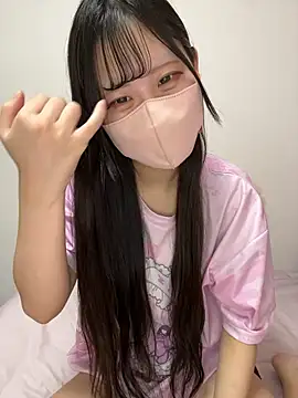 Snapshot of noa_uxu chatting on 09.12.25 noa uxu online show from 09.12.25