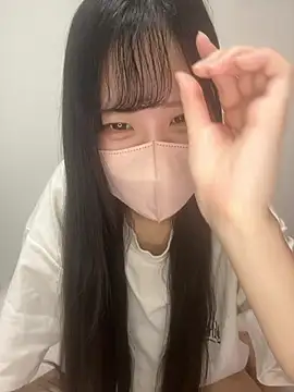 Snapshot of noa_uxu chatting on 09.14.25 noa uxu online show from 09.14.25