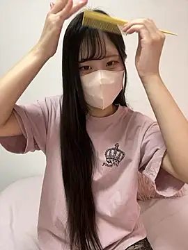 Snapshot of noa_uxu chatting on 09.23.25 noa uxu online show from 09.23.25