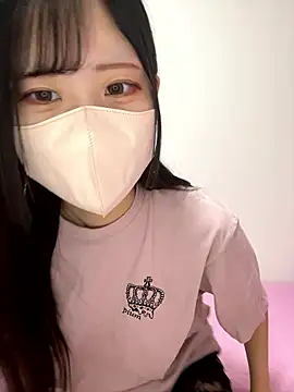 Snapshot of noa_uxu chatting on 10.06.25 noa uxu online show from 10.06.25