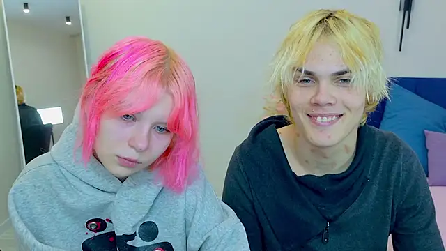 Bonnie And C1yde online show from 10.15.25