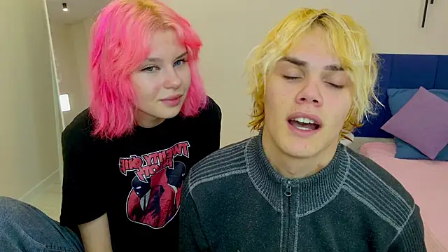 Bonnie And C1yde online show from 10.18.25