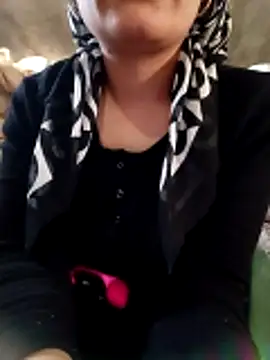 Snapshot of ezgi2545 chatting on 02.11.26 ezgi2545 online show from 02.11.26