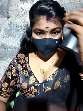 Snapshot of srav43 chatting on 03.24.26 srav43 online show from 03.24.26