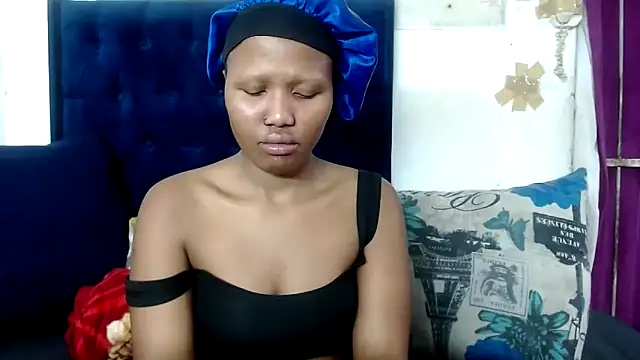 Snapshot of BUNNYCHOWX28 chatting on 09.16.25 BUNNYCHOWX28 online show from 09.16.25