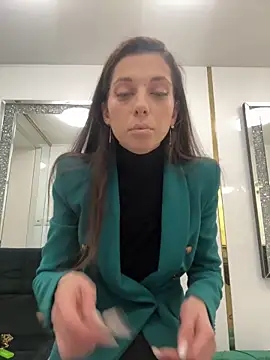 EllyLynn online show from 03.13.26