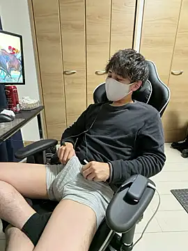 jiji9253 online show from 12.18.25