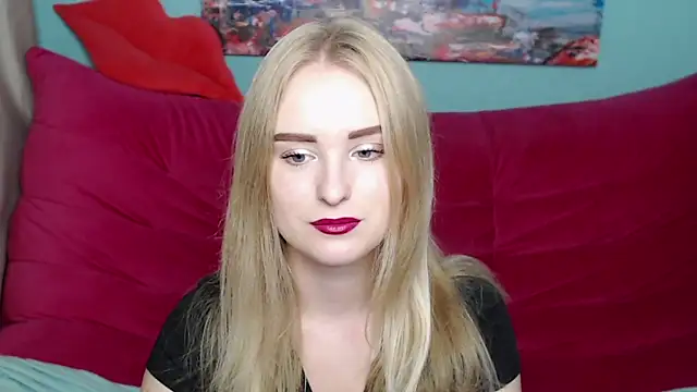 SofySofty online show from 10.18.25