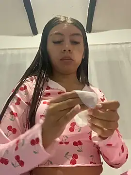 Sara-cooper2 online show from 02.13.26