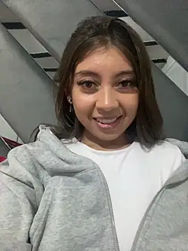 Sara-cooper2 online show from 03.12.26