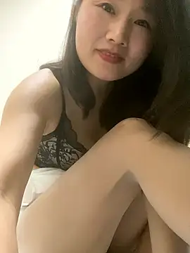 Snapshot of Mier-cn chatting on 01.14.26 Mier-cn online show from 01.14.26