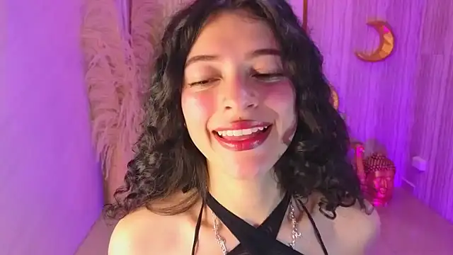 Snapshot of valkiria_ardent_s chatting on 10.30.25 valkiria ardent s online show from 10.30.25