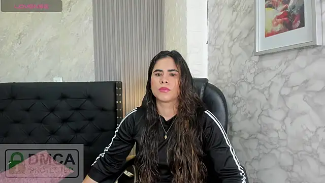 Snapshot of alicy__torres chatting on 05.28.26 alicy torres online show from 05.28.26